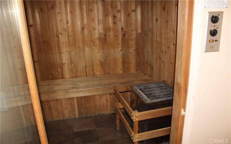 Dry Sauna