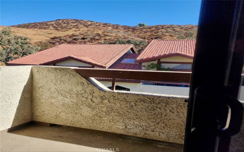 Balcony/Deck w/Mtn. View