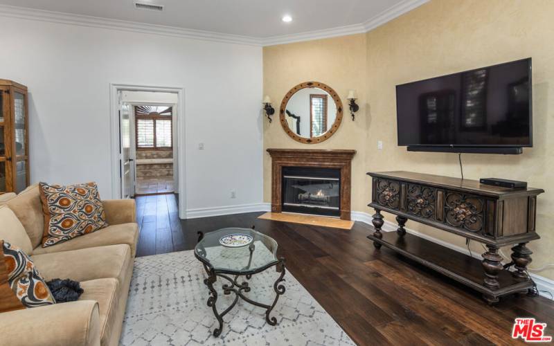 master suite sitting area