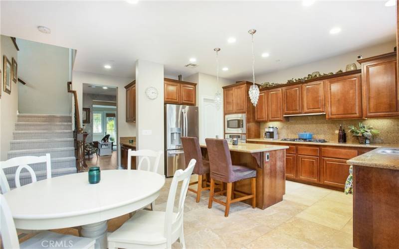 Kitchen and Breakfast Area