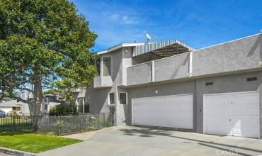 4532 Westlawn Avenue, Los Angeles, California 90066, 3 Bedrooms Bedrooms, ,3 BathroomsBathrooms,Residential Lease,Rent,4532 Westlawn Avenue,SR25005052