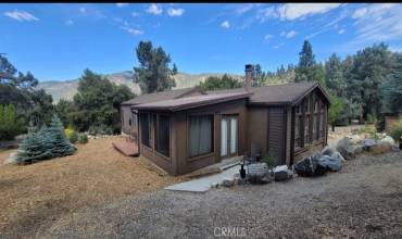 2045 Linden Drive, Pine Mountain Club, California 93222, 3 Bedrooms Bedrooms, ,2 BathroomsBathrooms,Residential,Buy,2045 Linden Drive,SR25005806