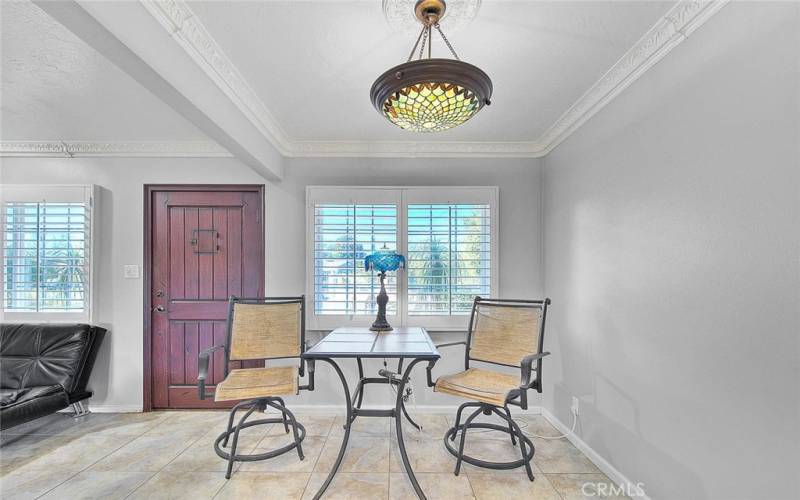 Nook, wood shutters, tiffany lamp