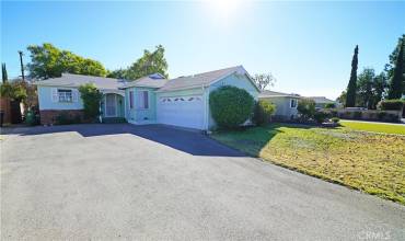 9818 Willis Avenue, North Hills, California 91343, 3 Bedrooms Bedrooms, ,1 BathroomBathrooms,Residential,Buy,9818 Willis Avenue,SR24246103