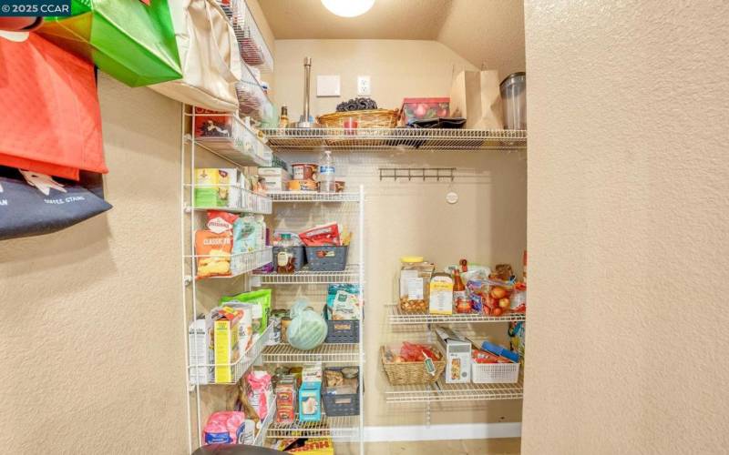 Kitchen pantry