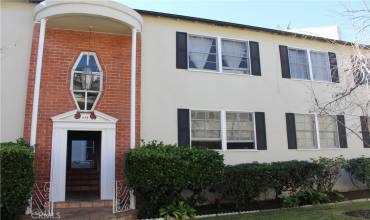 515 San Vicente Boulevard 515D, Santa Monica, California 90402, 1 Bedroom Bedrooms, ,1 BathroomBathrooms,Residential,Buy,515 San Vicente Boulevard 515D,SR25009544