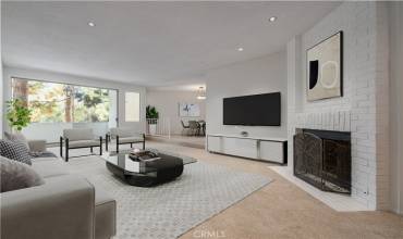 Living Room w/Pool View