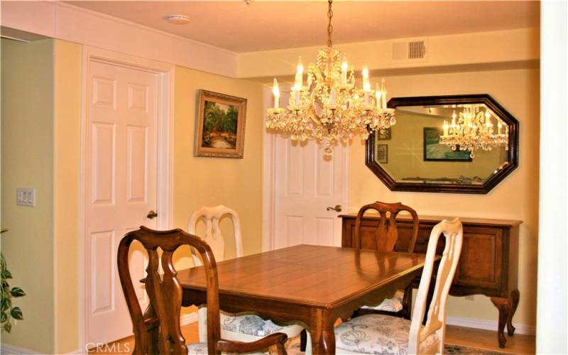 Beach cottage chic dining room will comfortably seat six.