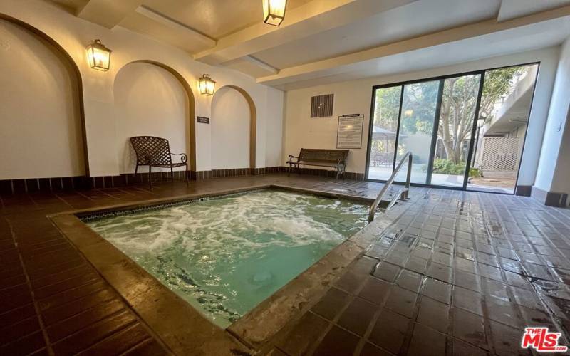 Indoor Jacuzzi Spa