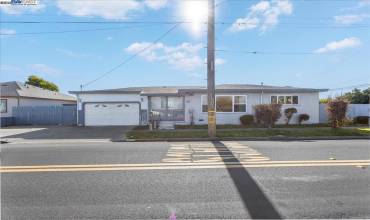 2000 Virginia Ave, Richmond, California 94804, 3 Bedrooms Bedrooms, ,2 BathroomsBathrooms,Residential,Buy,2000 Virginia Ave,41082548