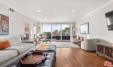 874 Hammond Street 19, West Hollywood, California 90069, 2 Bedrooms Bedrooms, ,2 BathroomsBathrooms,Residential,Buy,874 Hammond Street 19,25481431