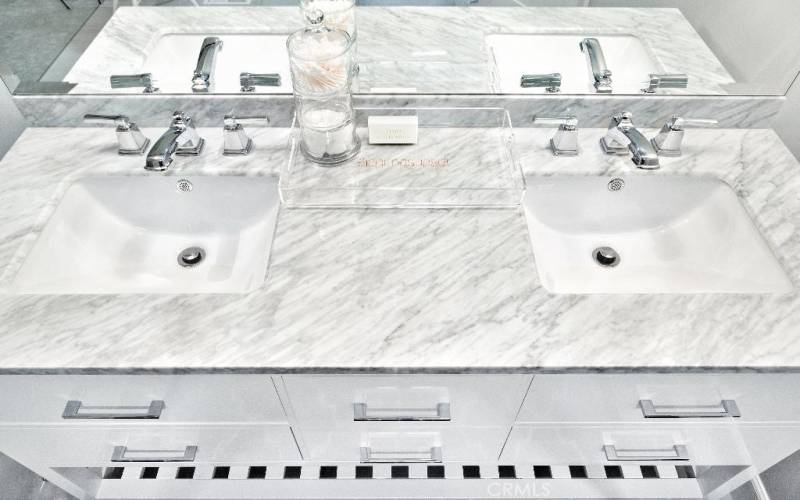 Dual Sinks and Vanity in Guest Bath