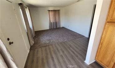 1175 W Oakland Avenue, Hemet, California 92543, 8 Bedrooms Bedrooms, ,5 BathroomsBathrooms,Residential,Buy,1175 W Oakland Avenue,SW25008081