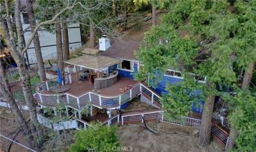 24607 Bernard Drive, Crestline, California 92325, 2 Bedrooms Bedrooms, ,1 BathroomBathrooms,Residential,Buy,24607 Bernard Drive,RW25011209