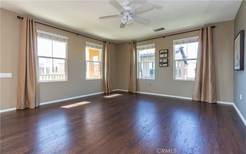 Lovely windows all around the family room.