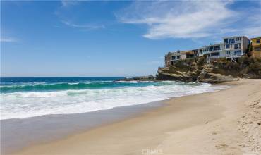 31755 Coast 412, Laguna Beach, California 92651, 2 Bedrooms Bedrooms, ,2 BathroomsBathrooms,Residential Lease,Rent,31755 Coast 412,NP21049718