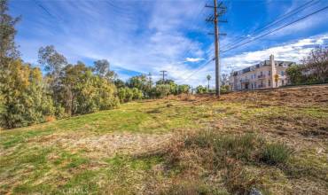 724 W Sunset Drive, Redlands, California 92373, ,Land,Buy,724 W Sunset Drive,EV21025094