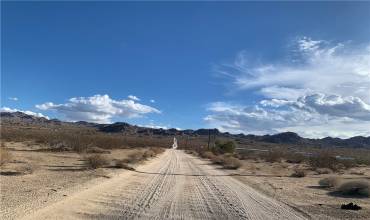 0 Sunever Road, Joshua Tree, California 92252, ,Land,Buy,0 Sunever Road,NP20067488