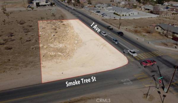 Red property boundary markers are not to be relied on as exact property lines. Buyer to confirm independently.